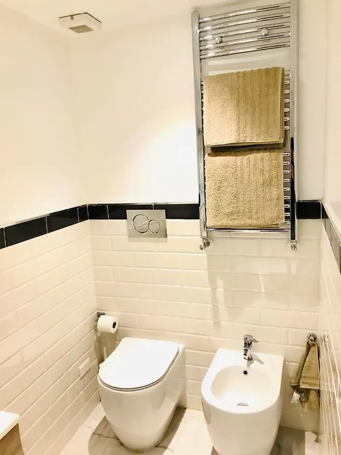 Porta Ticinese Apartment Milan 0*,